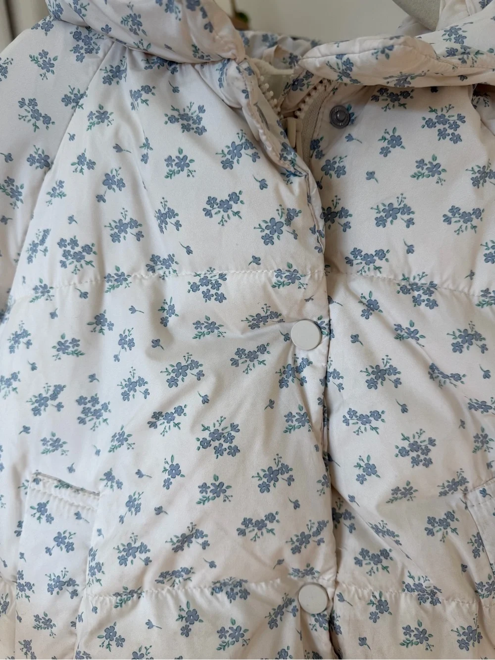 Zara Cream Puffer Jacket with Blue Floral Print - Picture 2 of 4